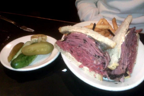 Classic pastrami sandwich with fries at Zaftigs